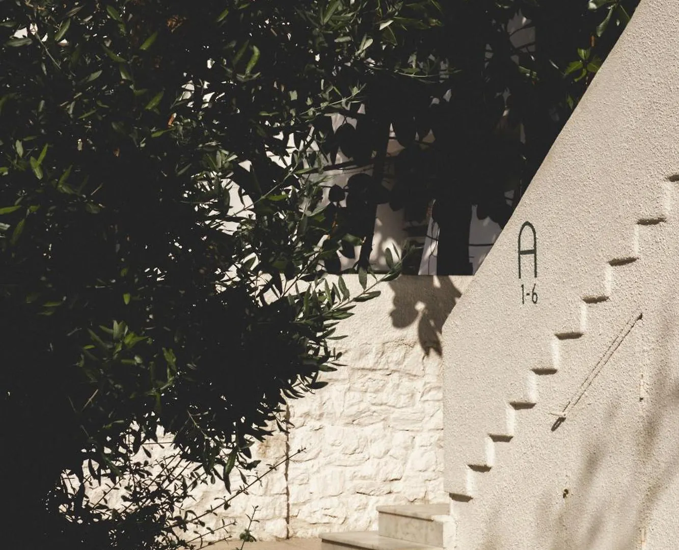 L'Olive Homes مرمريس