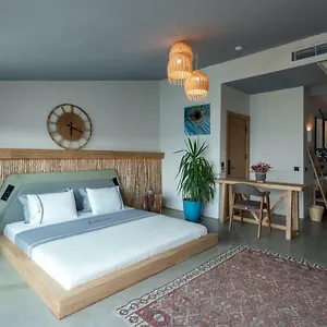https://harbour-suites.turkeyfethiyehotels.com